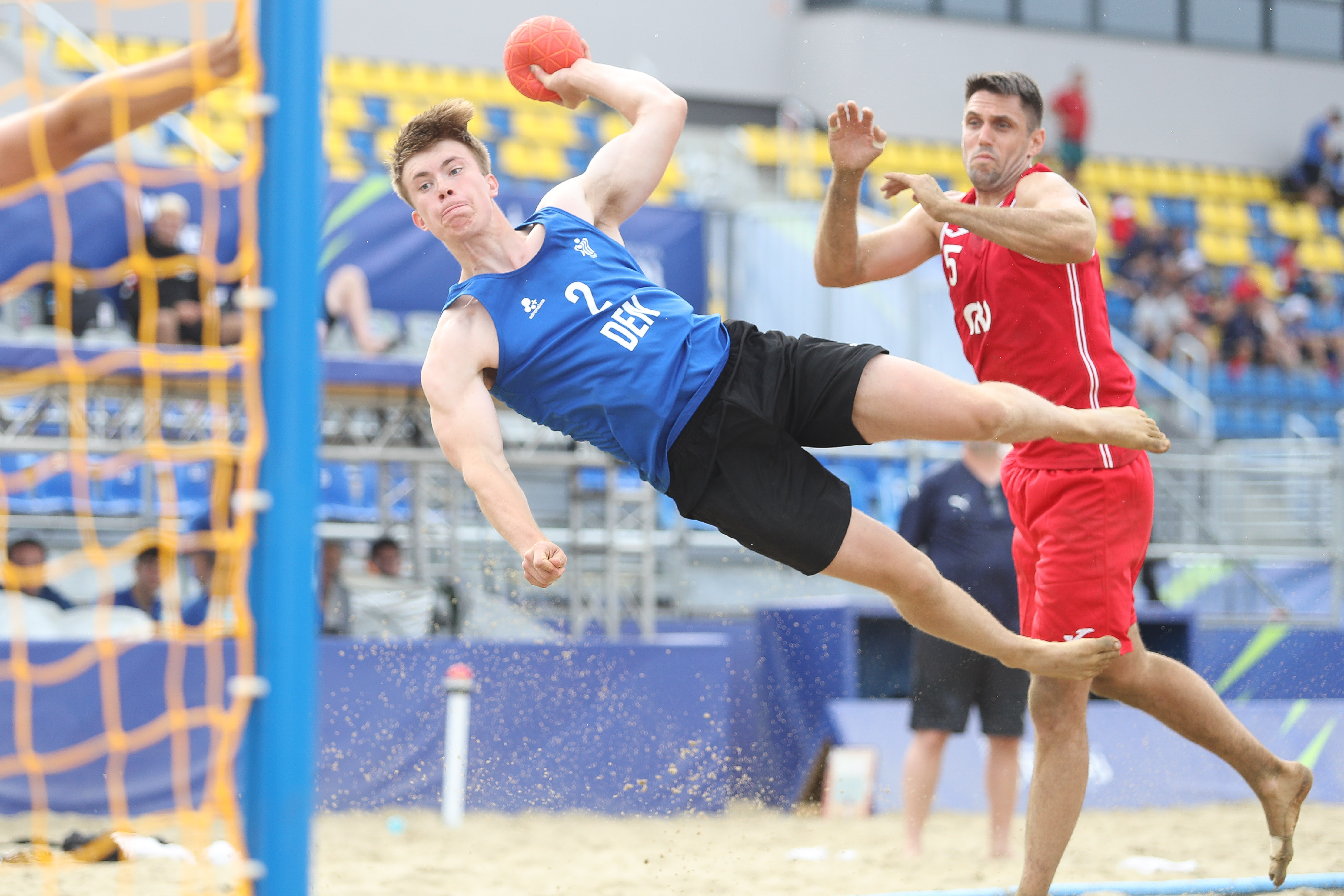Huge drama in men’s beach handball quarter-finals